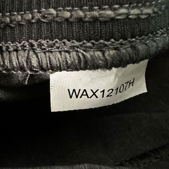 Calia By Carrie Underwood Anywhere Gray Shorts size Small Zip Pockets Stretch - Picture 8 of 8